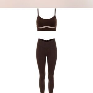 ALO Yoga Dark Brown Sports Bra and Leggings Set